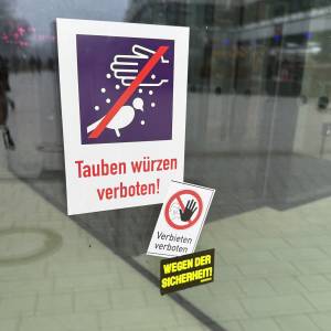 sticker-tauben-wuerzen-verboten.jpg